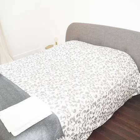 Le Grand Apartment *